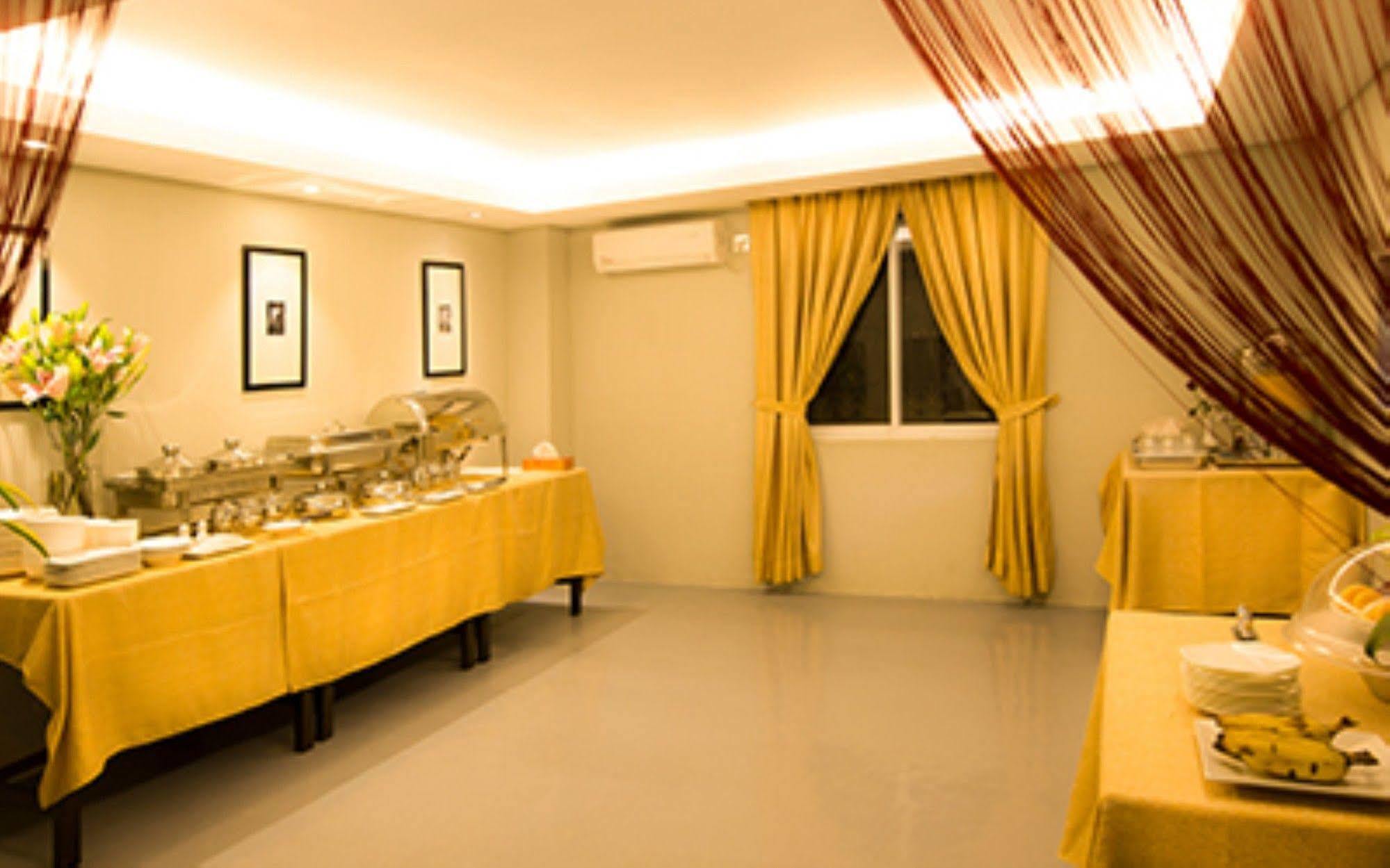 Shwe Pyi San Yar Hotel Yangon Ngoại thất bức ảnh